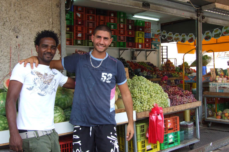 Salutari din piata din Ashdod
